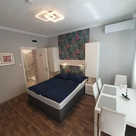 Apartment In - Balaton 49198