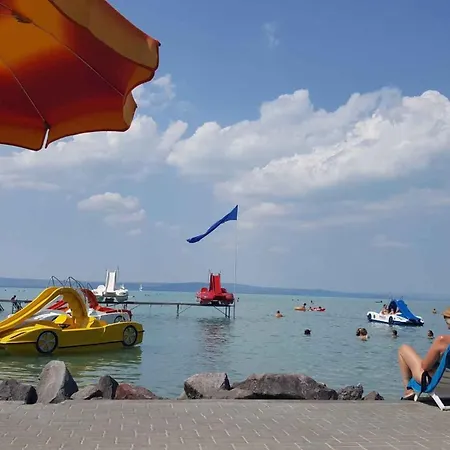 In - Balaton 49198 Siófok