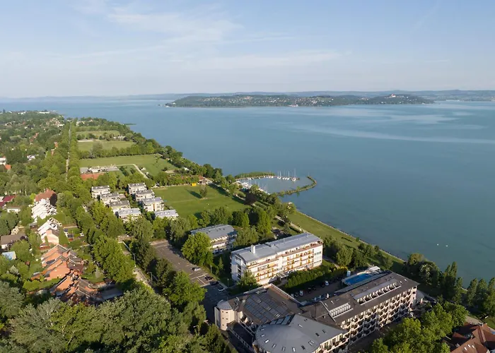 In - Balaton 49198 *